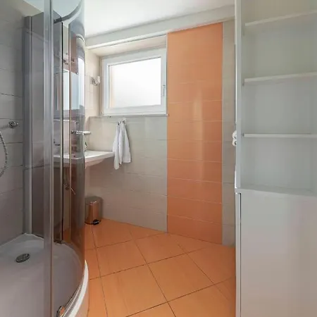 Vizmarje Apartment